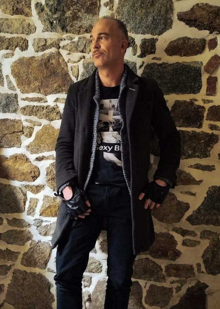 Profil de Ellyes, 42 ans, Plan Cul à Maḩaţţat Ţurah al Asmant