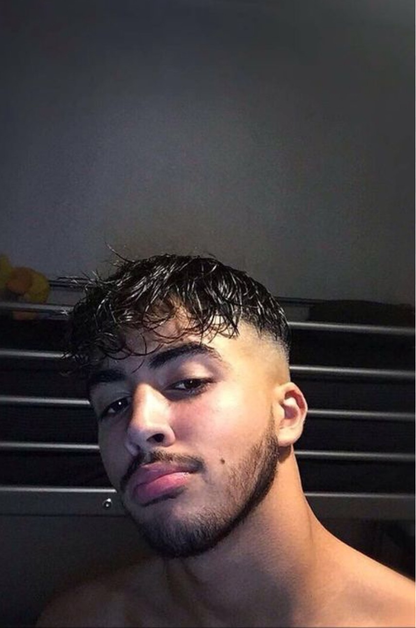 Profil de Dimitri, 20 ans, Plan Cul à Tur‘at al Kāshif
