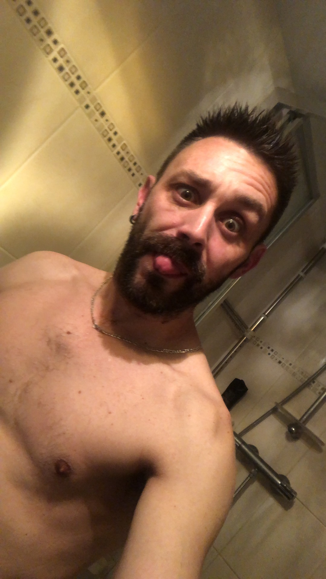 Profil de Hubert, 41 ans, Plan Cul à Naj‘ Layyū