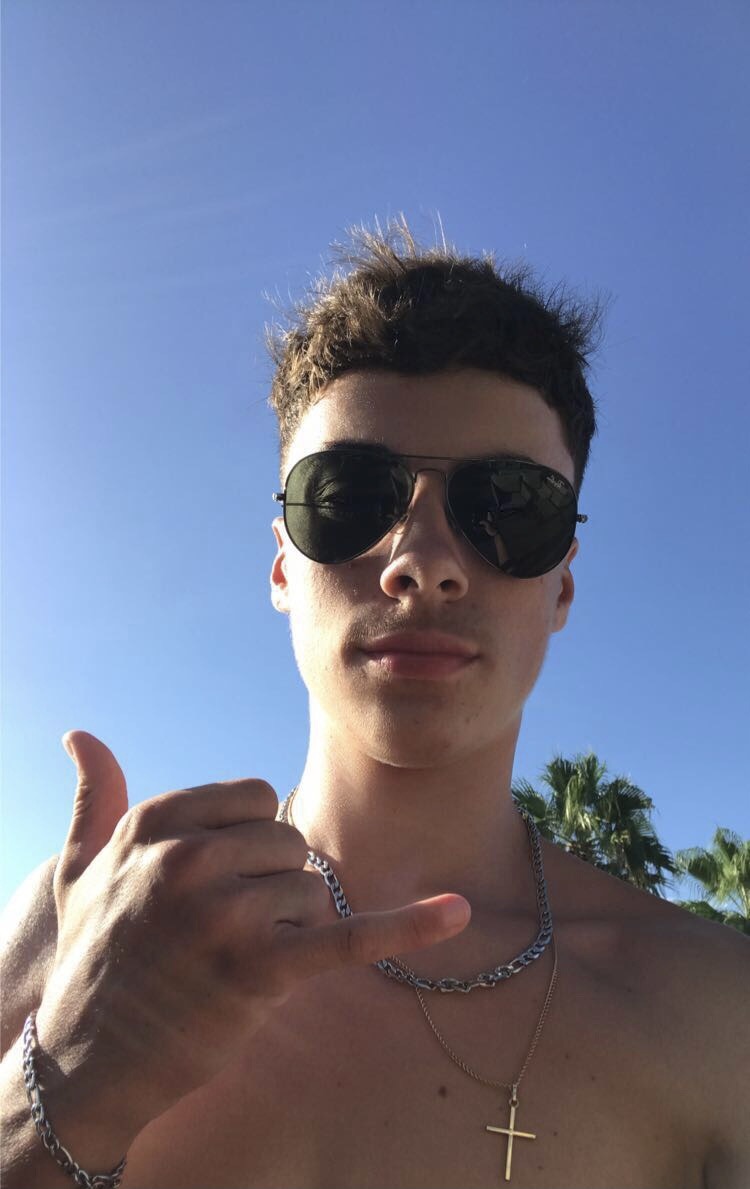 Profil de Moaad, 21 ans, Plan Cul à Carrs Lake