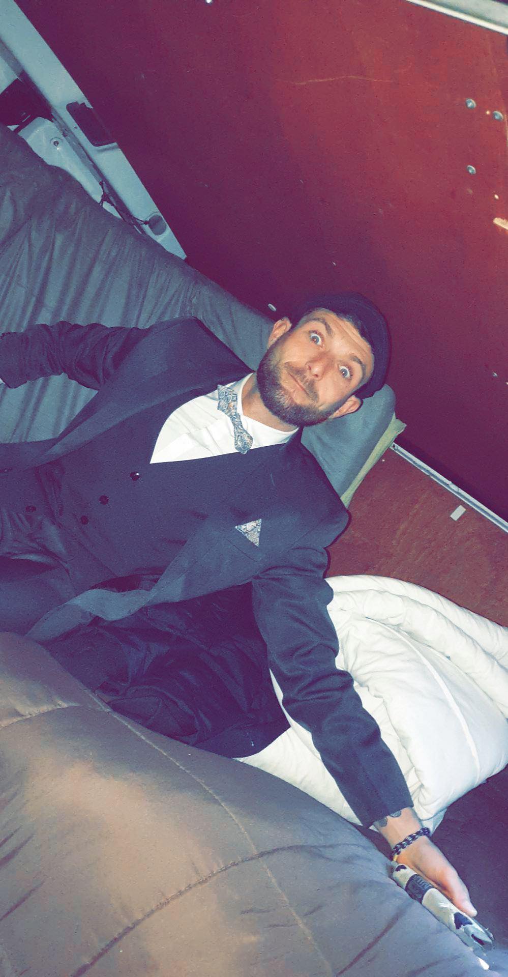 Profil de Antoine-joseph, 34 ans, Plan Cul à Danāşūr