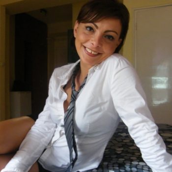 Profil de Pierrine, 46 ans, Plan Cul à Qaryah Tis‘ah/Sittah