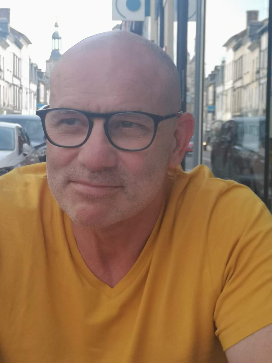 Profil de Yoenn, 53 ans, Plan Cul à Kawm aḑ Ḑab‘ah