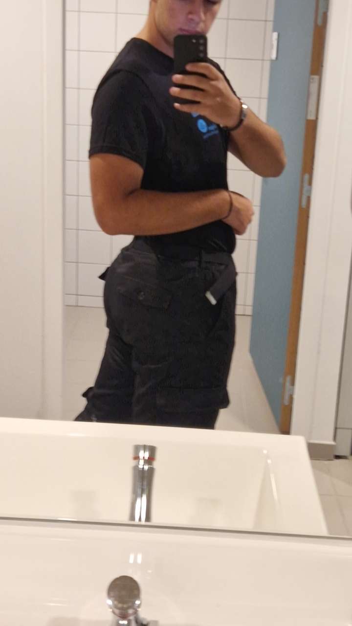 Profil de Chahin, 19 ans, Plan Cul à ‘Ezbet el-Zawâhda