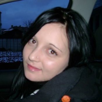 Profil de Reine, 23 ans, Plan Cul à Bi’r Muzrī