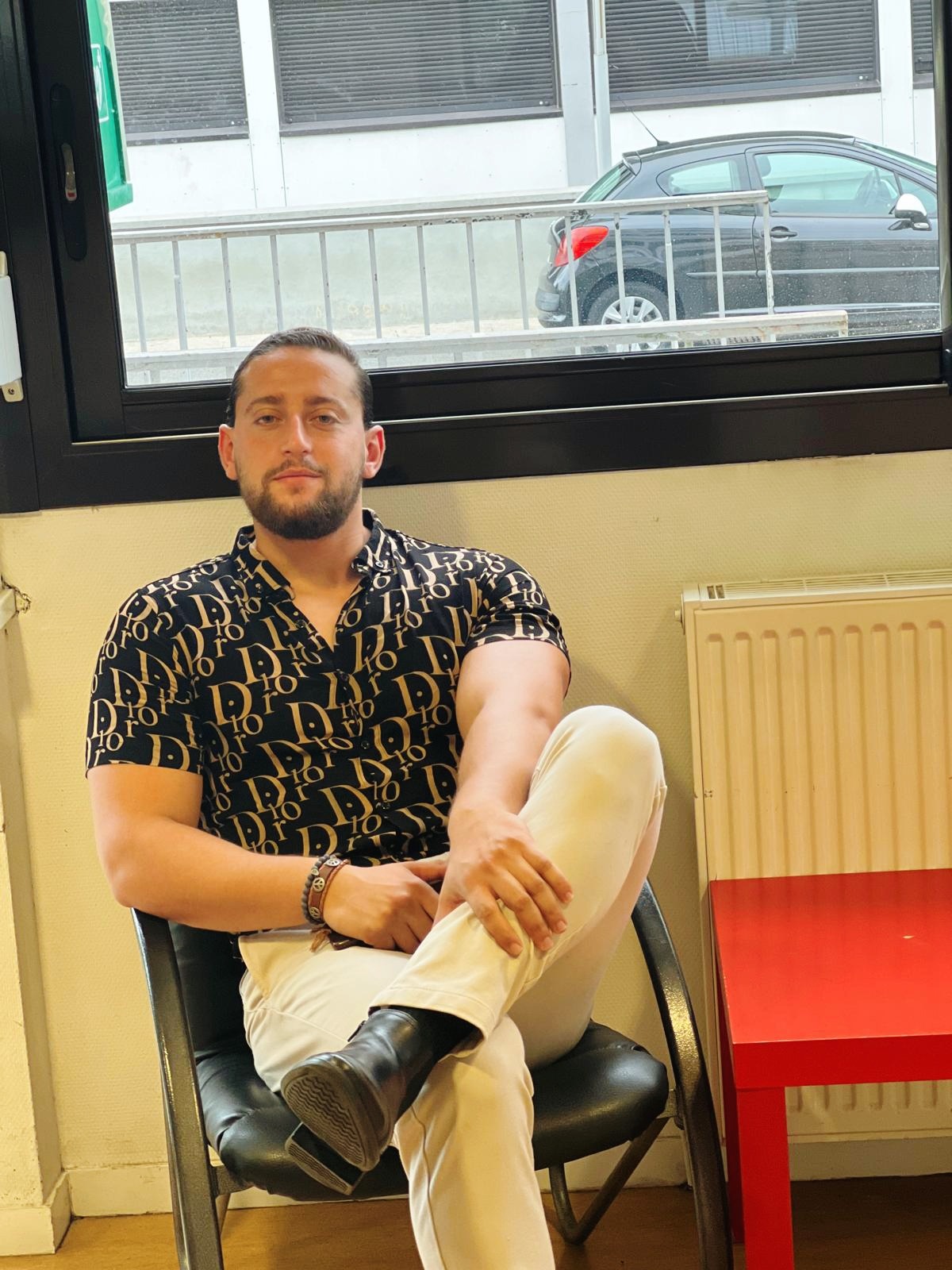 Profil de Janys, 26 ans, Plan Cul à Abū Sulţān