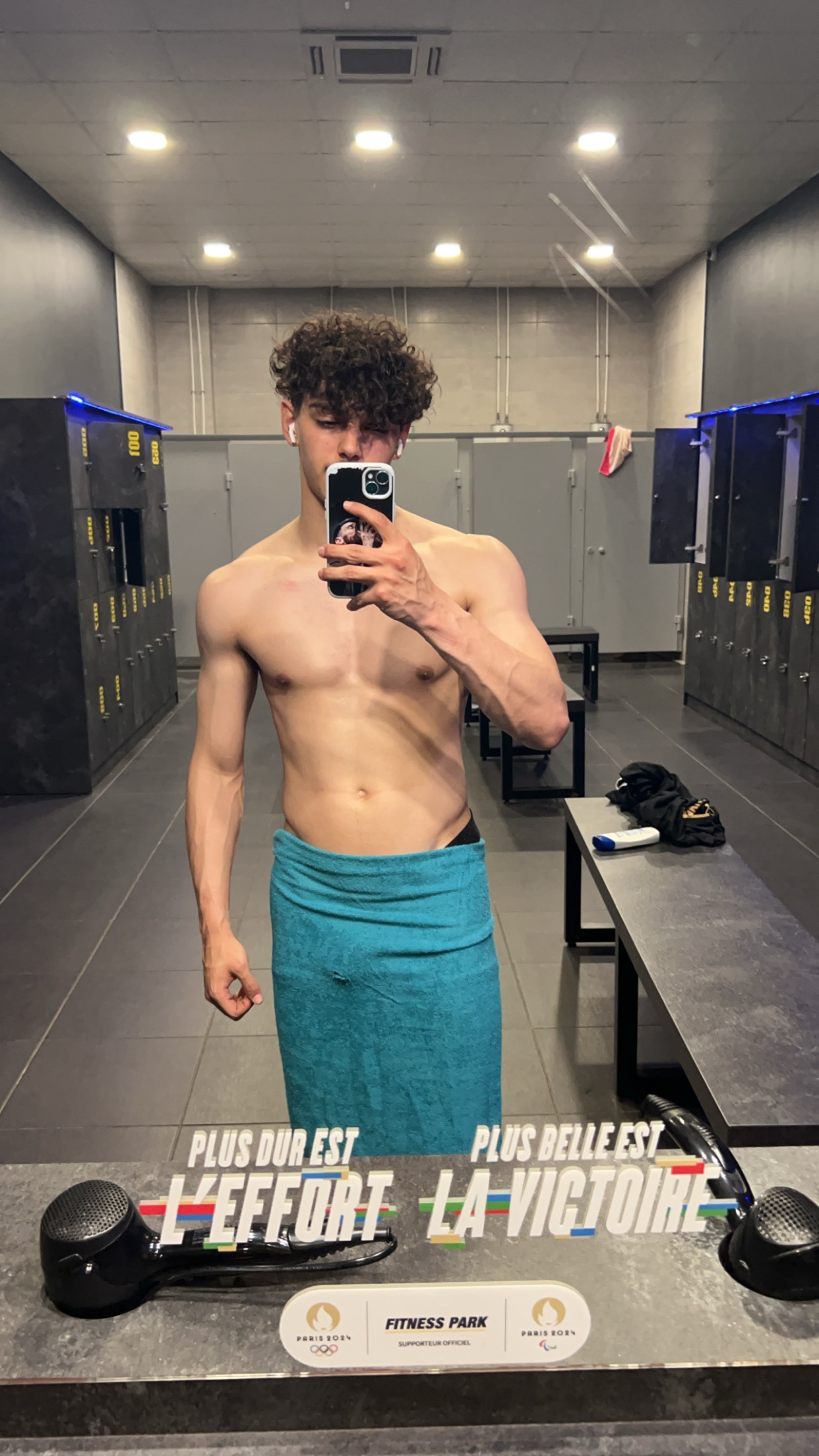 Profil de Yaser, 22 ans, Plan Cul à Markaz Şidfā