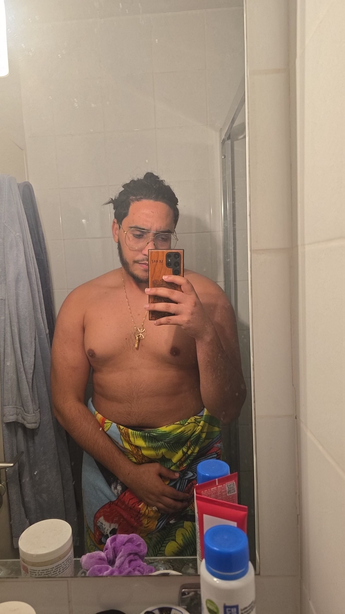 Profil de Genael, 24 ans, Plan Cul à Ţanbidī