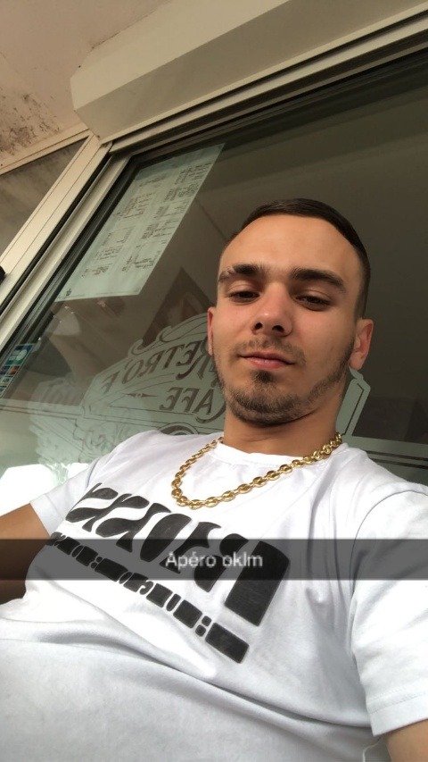 Profil de Pierick, 24 ans, Plan Cul à Al Jazīrat al Khaḑrā’