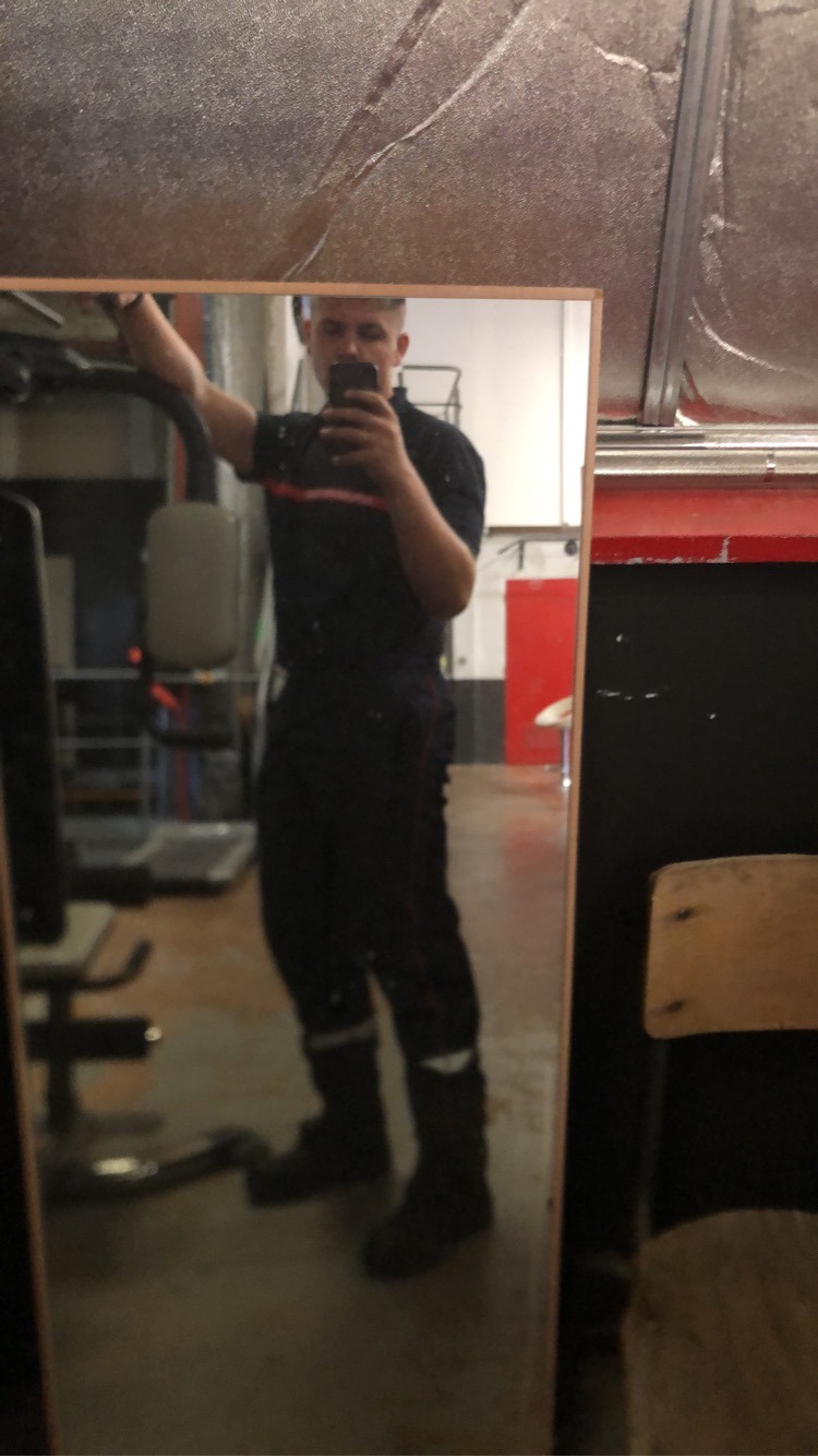Profil de Ouaheb, 21 ans, Plan Cul à ‘Izbat Ismā‘īl Khalīfah