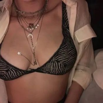 Profil de Alisee, 33 ans, Plan Cul à Nazlat ‘Arab al ‘Amā’im