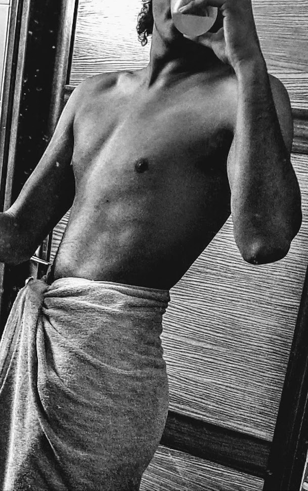 Profil de Navy, 23 ans, Plan Cul à Gebel Bûhî