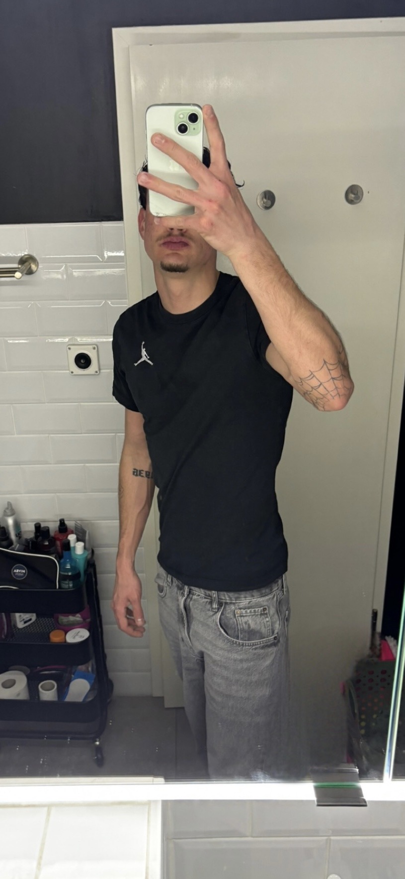 Profil de Guillian, 19 ans, Plan Cul à Sīdī Ḩarb
