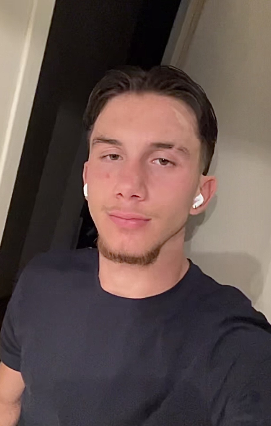 Profil de Israel, 20 ans, Plan Cul à Bi’r Buraydah