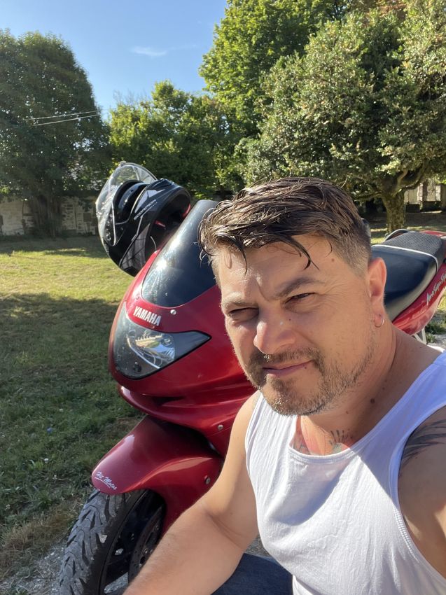 Profil de Jean-benoit, 40 ans, Plan Cul à ‘Izbat ‘Awaḑ Khaţţāb