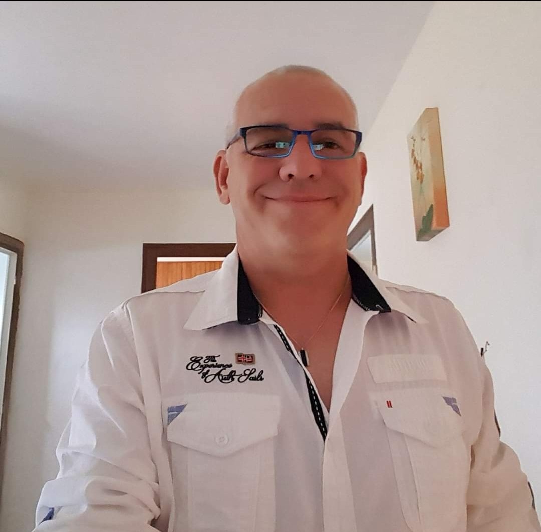 Profil de Genaro, 52 ans, Plan Cul à Maşrif al Jurn