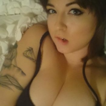 Profil de Claire, 32 ans, Plan Cul à Khôr Faqîr Dik el-Qibli