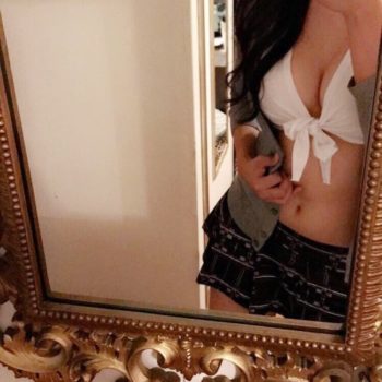 Profil de Evely, 26 ans, Plan Cul à Dawwār Ḩamad