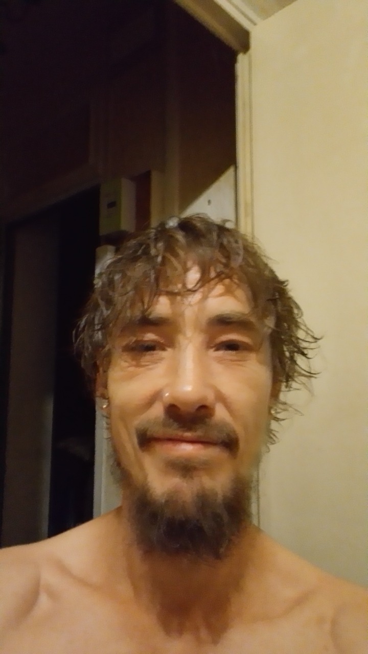 Profil de Houdhayfa, 39 ans, Plan Cul à Manharah