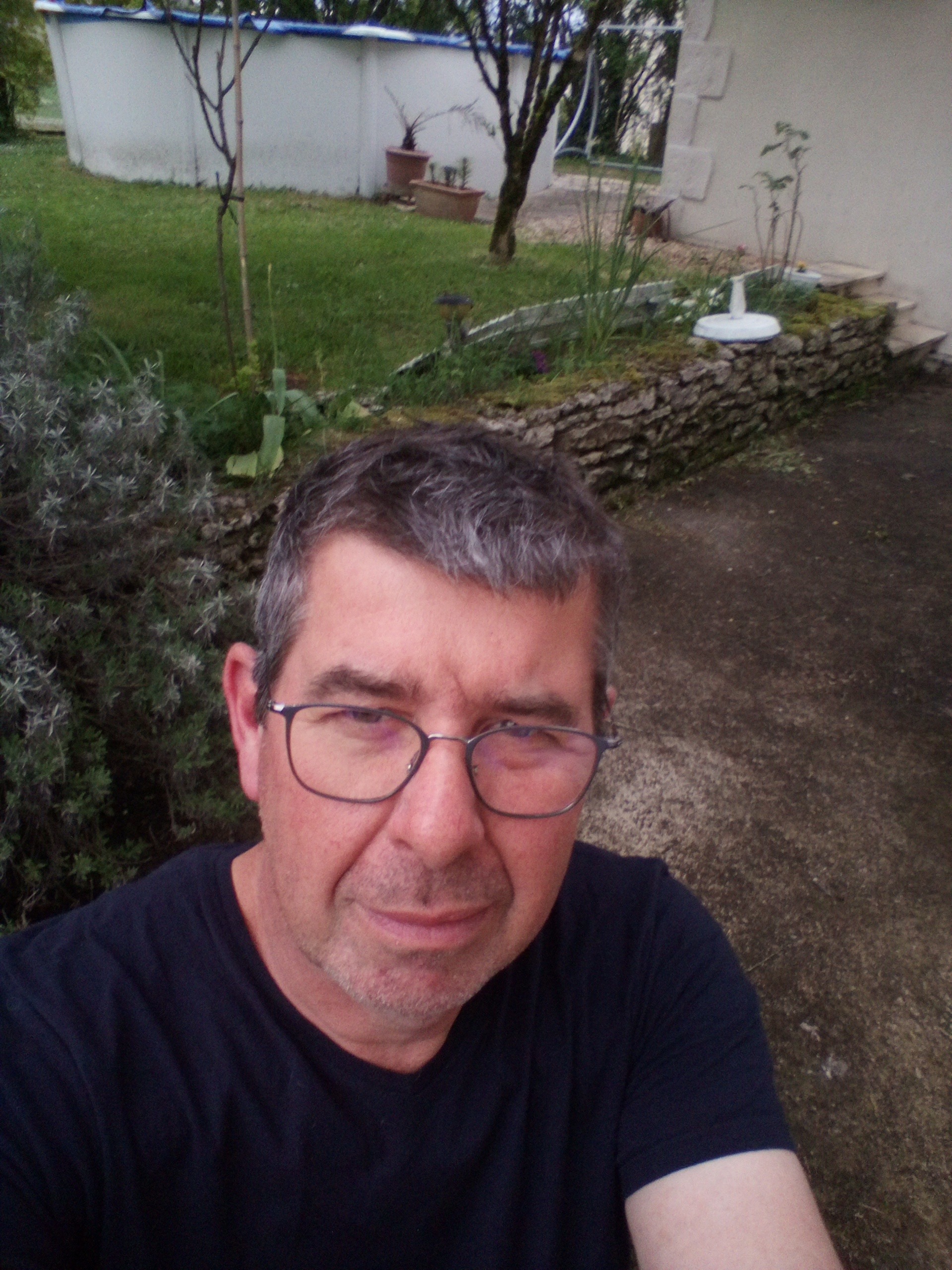 Profil de Neji, 54 ans, Plan Cul à Masjid ar Raḩmān
