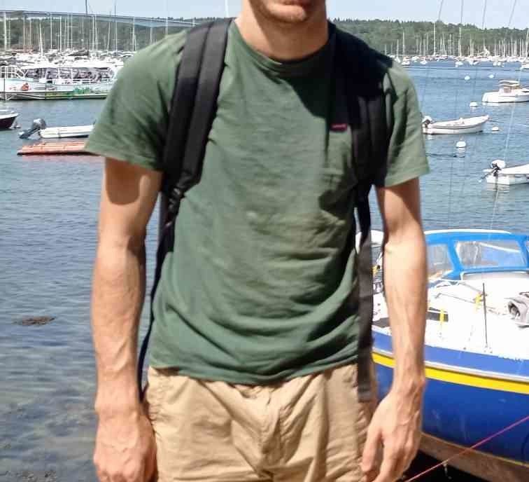 Profil de Harry-claude, 27 ans, Plan Cul à Nag‘ Khalîfa