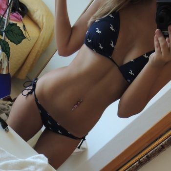 Profil de Poeiti, 27 ans, Plan Cul à Baḩr Sinaytī