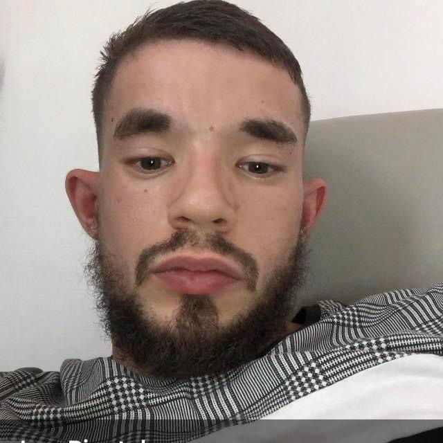 Profil de Souhel, 28 ans, Plan Cul à Masākin Sa‘d al Mişrī