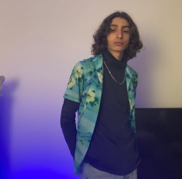 Profil de Mathew, 18 ans, Plan Cul à Jazīrat ash Shaykh